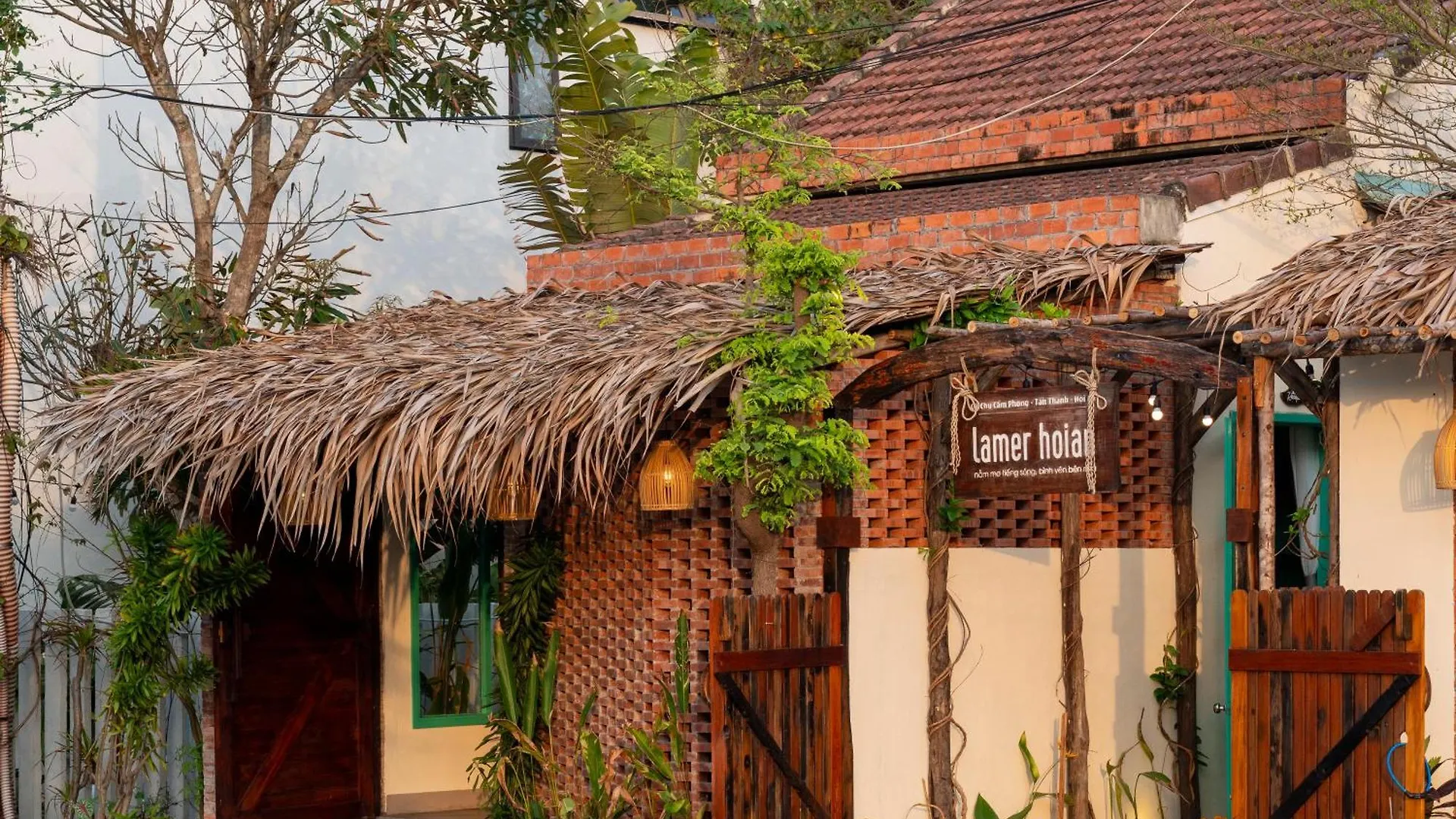 Aparthotel Lamer Coastal Villa Hoi An